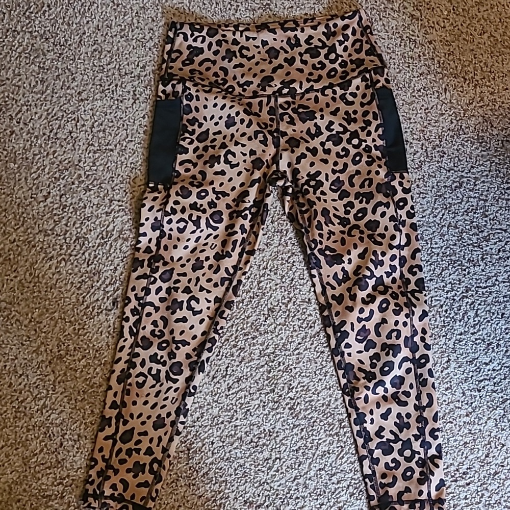 Large Leopard Print Leggings